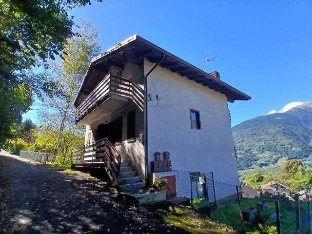 Appartamento in vendita a Villa di Tirano SO