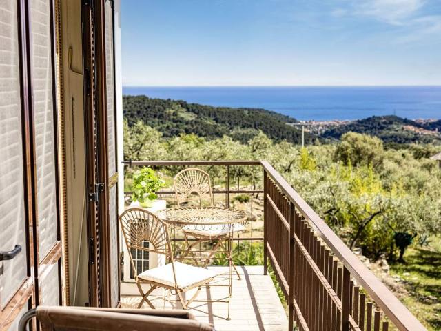 Appartamento in vendita a Villa Faraldi IM