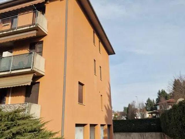 Appartamento in vendita a Villa Guardia CO