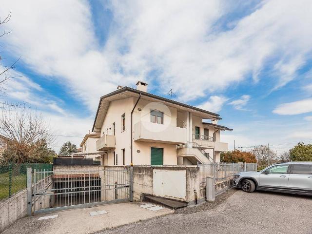 Appartamento in vendita a Villafranca di Verona VR