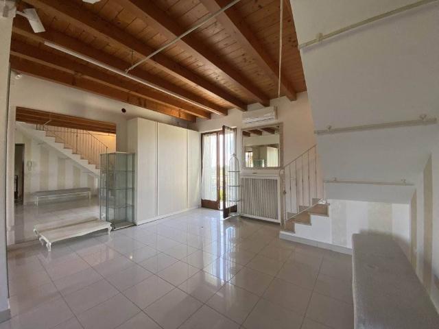 Appartamento in vendita a Villafranca di Verona VR