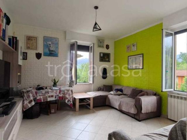 Appartamento in vendita a Villafranca in Lunigiana via della Vigna
