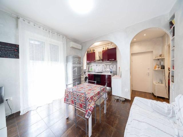 Appartamento in vendita a Villasanta
