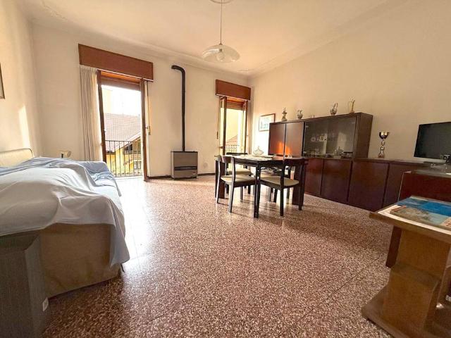 Appartamento in vendita a Villasanta MB