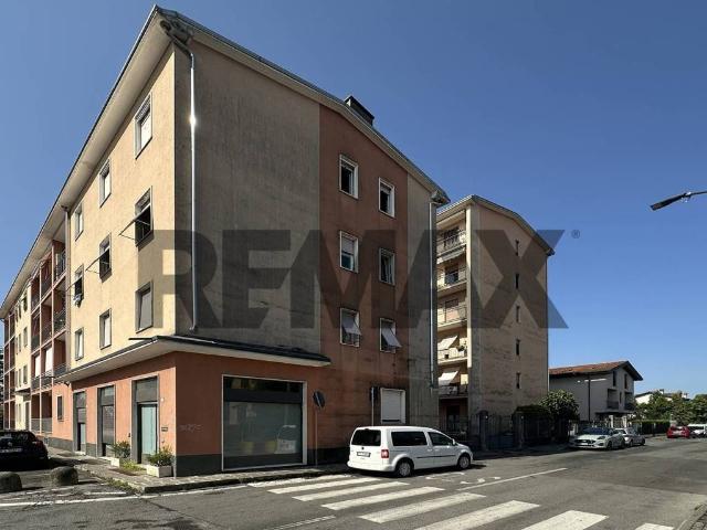 Appartamento in vendita a Villasanta MB
