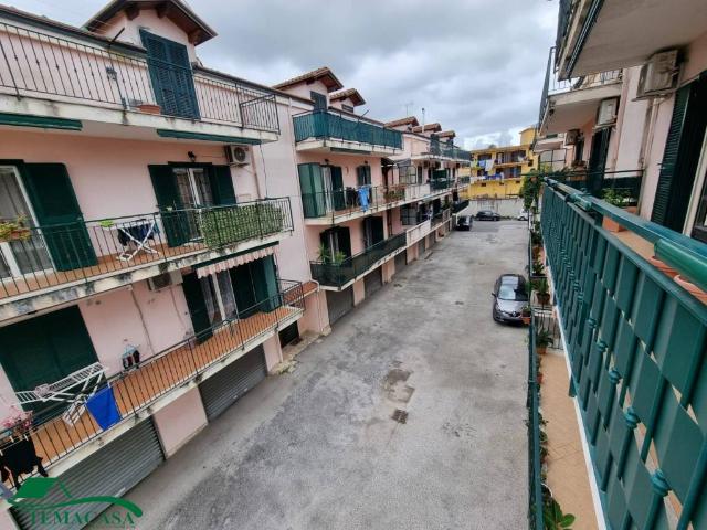Appartamento in vendita a Villaricca NA