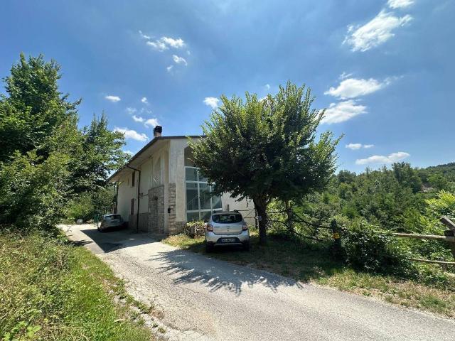 Appartamento in vendita a Vinchiaturo CB