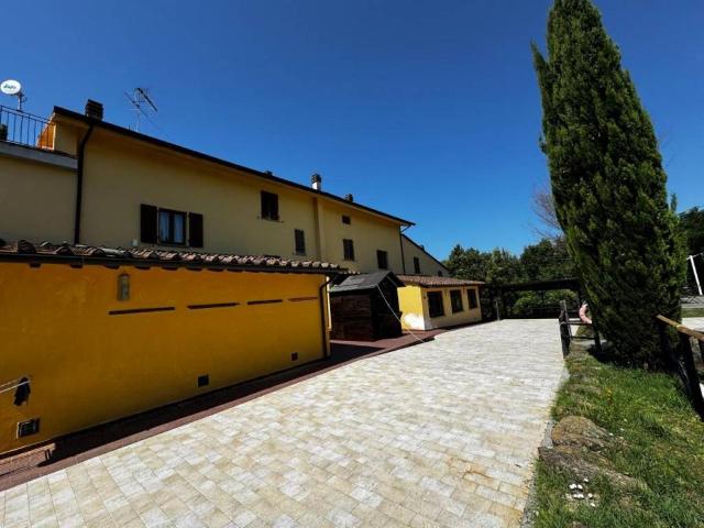 Appartamento in vendita a Vinci FI