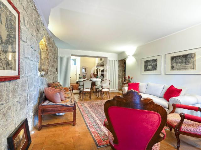 Appartamento in vendita a Viterbo, Centro
