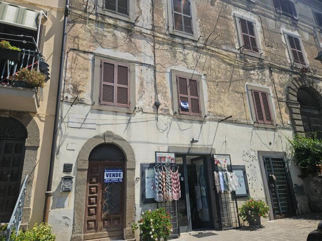 Appartamento in vendita a Viterbo, San Martino al Cimino