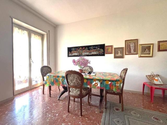 Appartamento in vendita a Viterbo via Monte Santo, 19, Murialdo Cappuccini