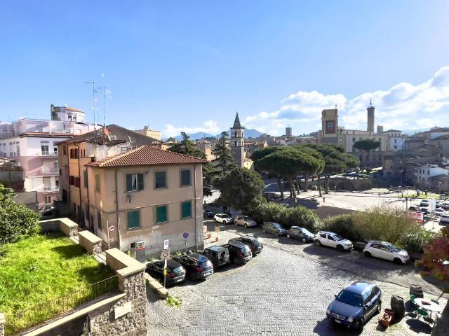 Appartamento in vendita a Viterbo VT