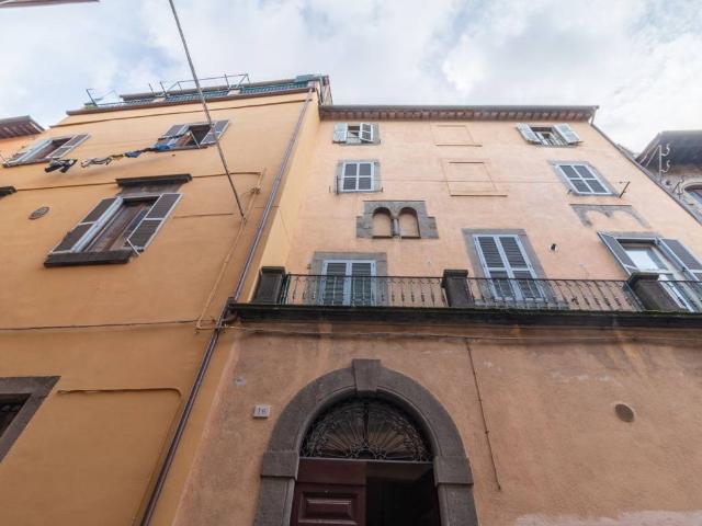 Appartamento in vendita a Viterbo VT