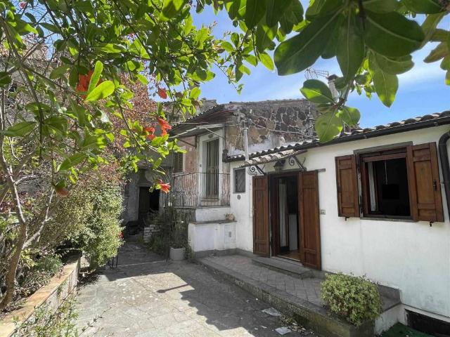 Appartamento in vendita a Viterbo VT