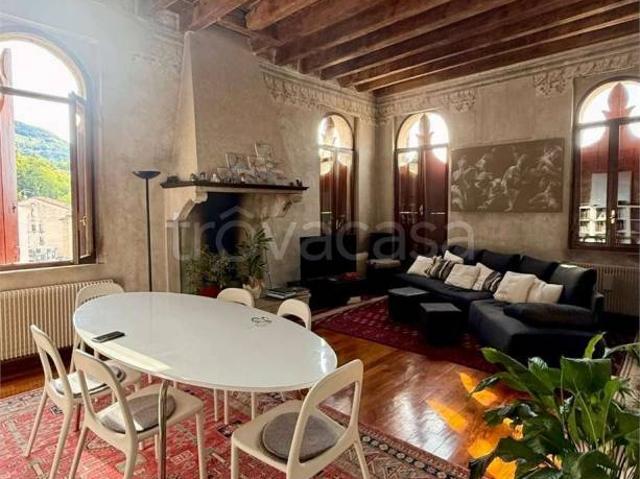 Appartamento in vendita a Vittorio Veneto piazza Flaminio