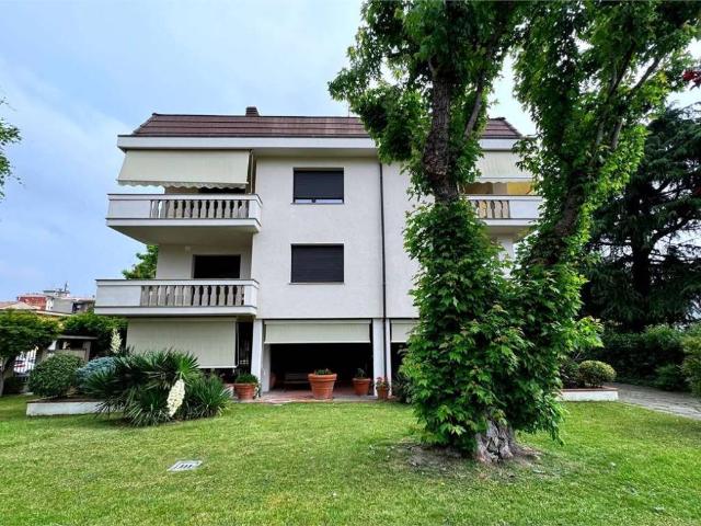 Appartamento in vendita a Voghera PV