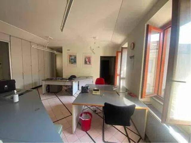 Appartamento in vendita a Voghera PV