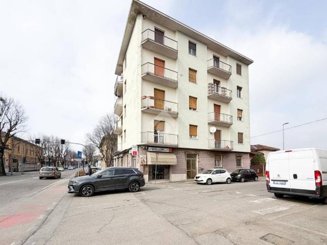 Appartamento in vendita a Voghera PV