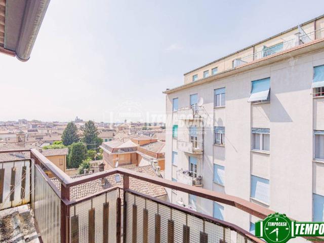 Appartamento in vendita a Voghera PV