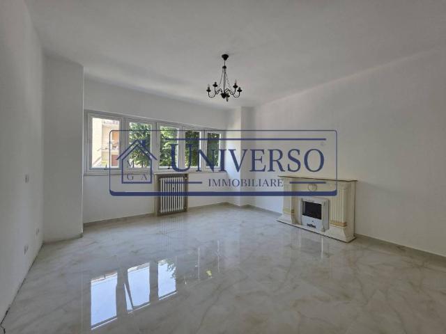 Appartamento in vendita a Voghera PV