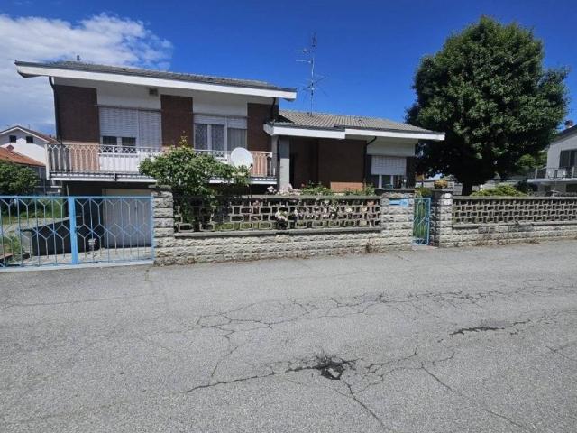 Villa in vendita a Volpiano TO