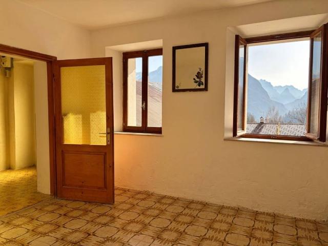 Appartamento in vendita a Voltago Agordino BL