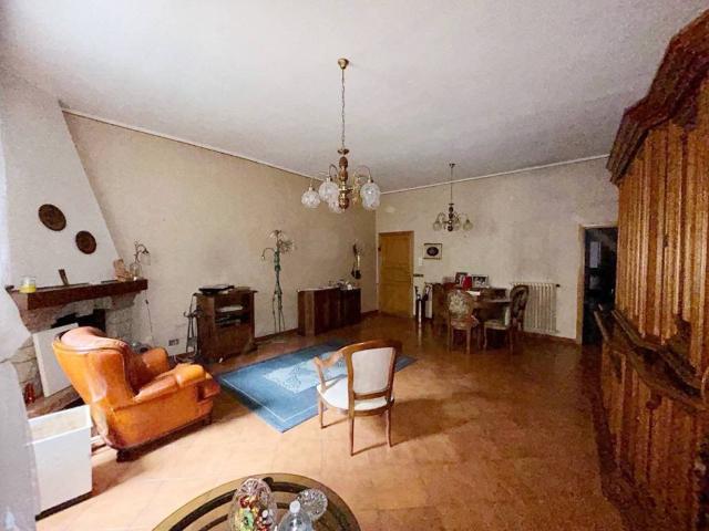 Appartamento in vendita a Volterra PI