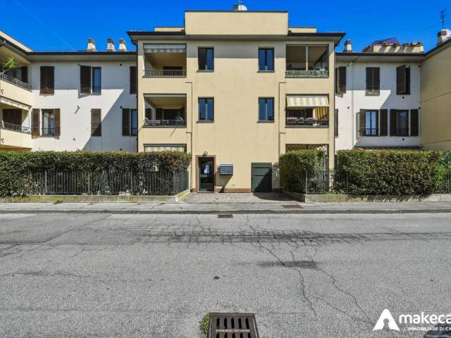 Appartamento in vendita a Zelo Buon Persico LO