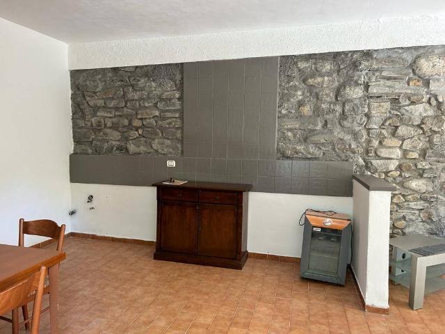 Appartamento in vendita a Zeri MS
