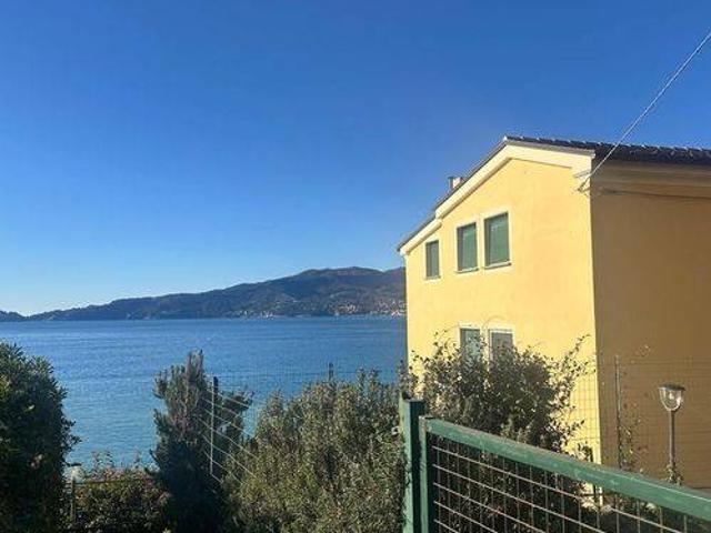 Appartamento in vendita a Zoagli GE