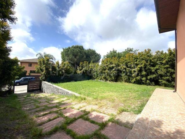 Appartamento in vendita ad Aci Sant'Antonio, Santa Maria La Stella