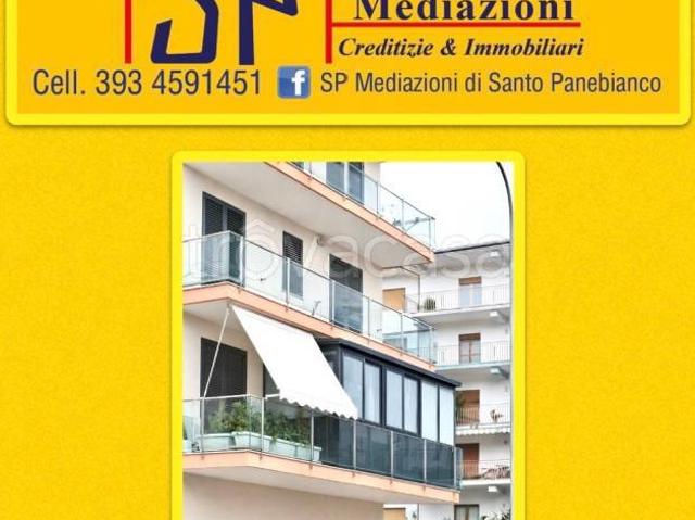 Appartamento in vendita ad Acireale piazza Dante