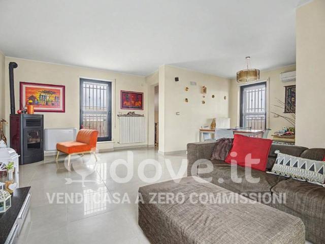 Appartamento in vendita ad Adelfia via Valenzano, 31