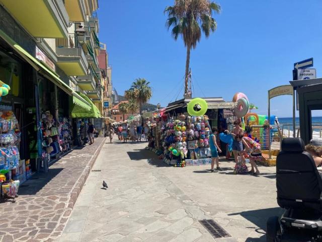 Appartamento in vendita ad Alassio via Don Boselli, 25