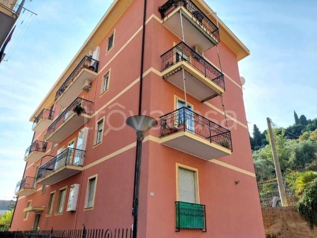 Appartamento in vendita ad Alassio via San Giovanni Battista