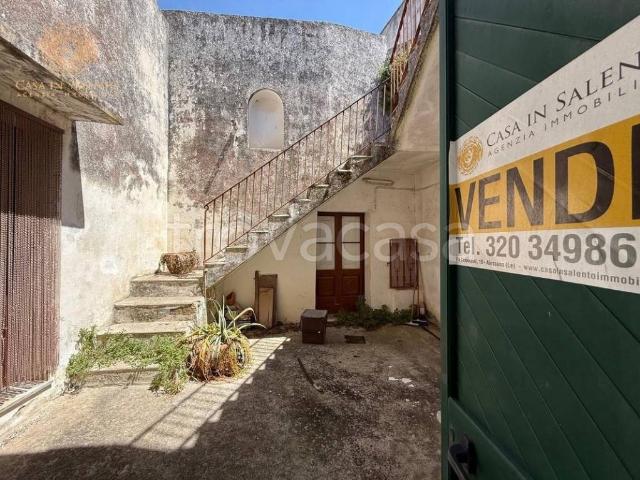 Appartamento in vendita ad Alessano via Duchessa d'Anna, 3, Montesardo