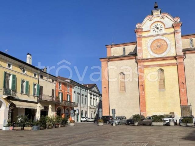 Appartamento in vendita ad Asola via cesare battisti, 3