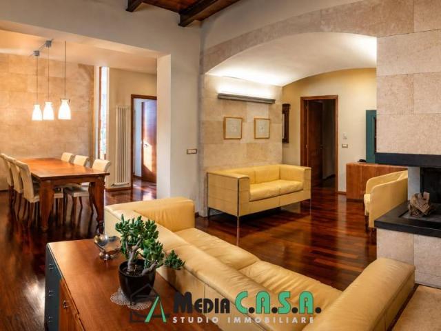 Appartamento in vendita ad Ascoli Piceno piazza Arringo, 1