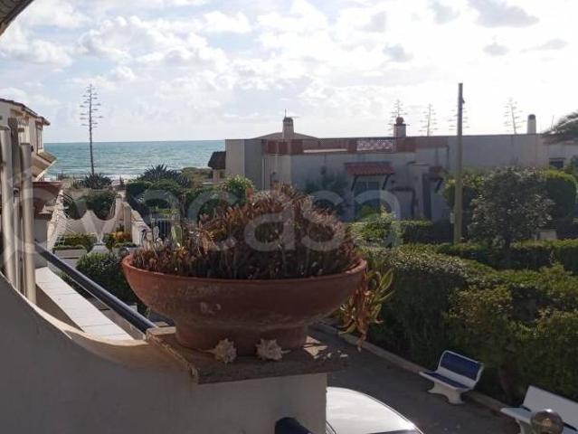 Appartamento in vendita ad Ardea, Marina di Ardea