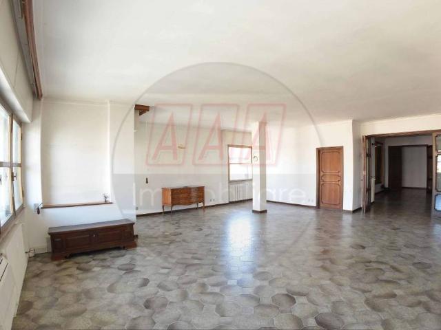 Appartamento in vendita ad Arezzo corso Italia, Porta Crucifera