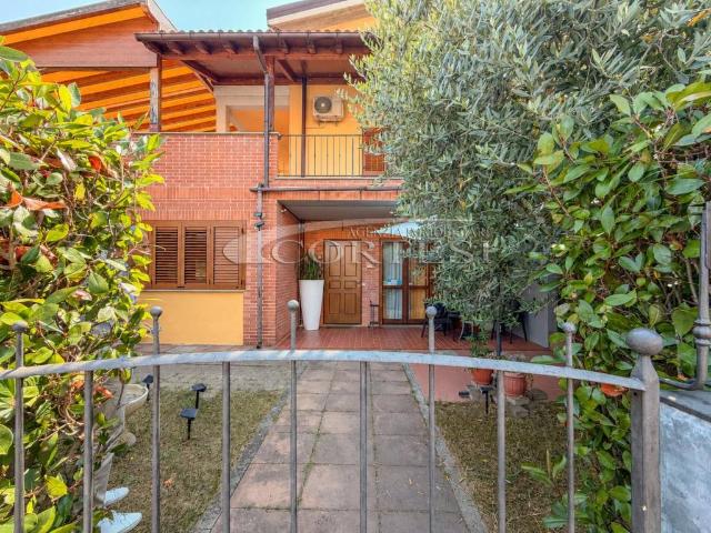 Appartamento in vendita ad Arezzo, Via Sette Ponti
