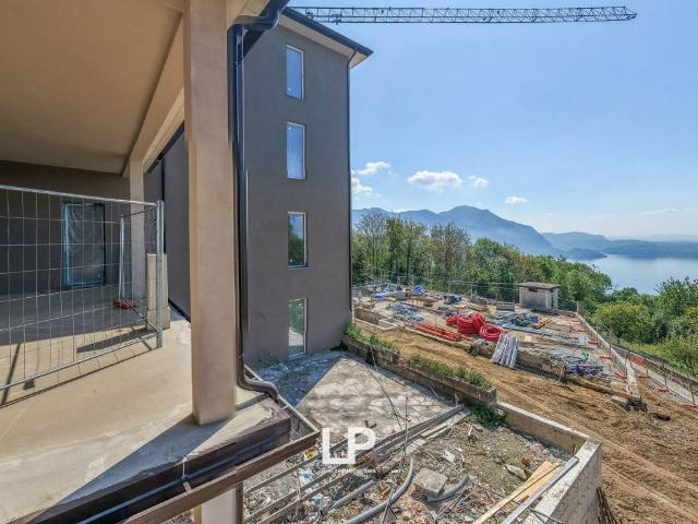 Appartamento in vendita ad Arizzano via monsignore scavini, 2