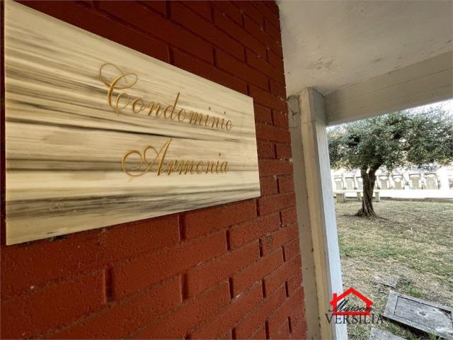 Appartamento in vendita ad Avenza, Carrara