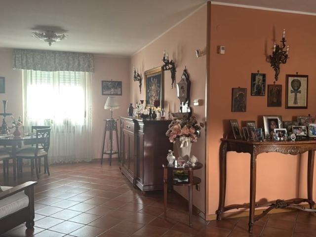 Appartamento in vendita ad Aversa