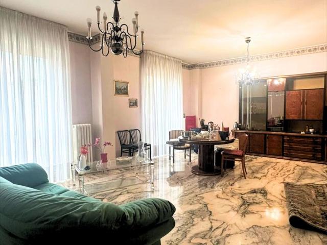 Appartamento in vendita, Altamura piazza aldo moro