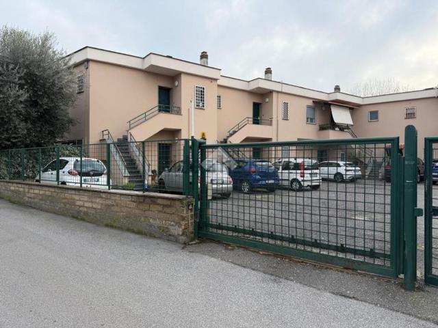Appartamento in vendita di 43 m² in Via Avenza