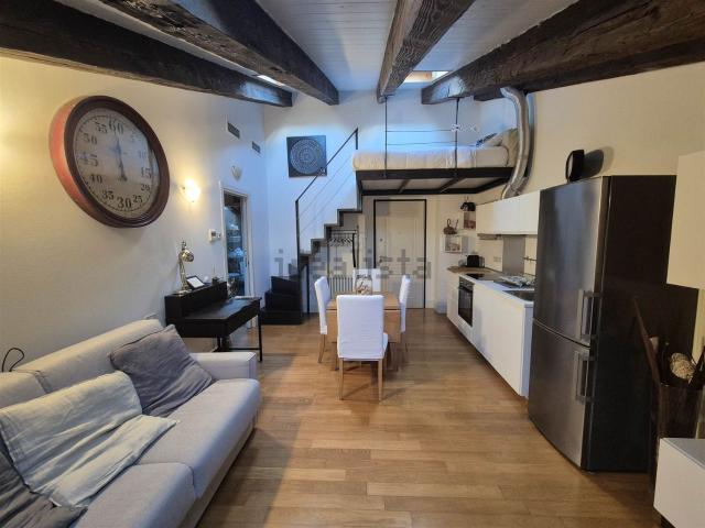Appartamento in vendita di 43 m² in Via del Teatro, 4