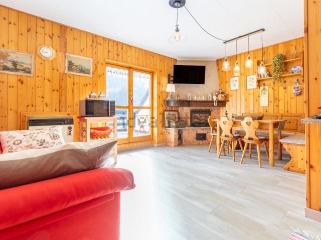 Appartamento in vendita di 43 m² in Via le Ponti, 60