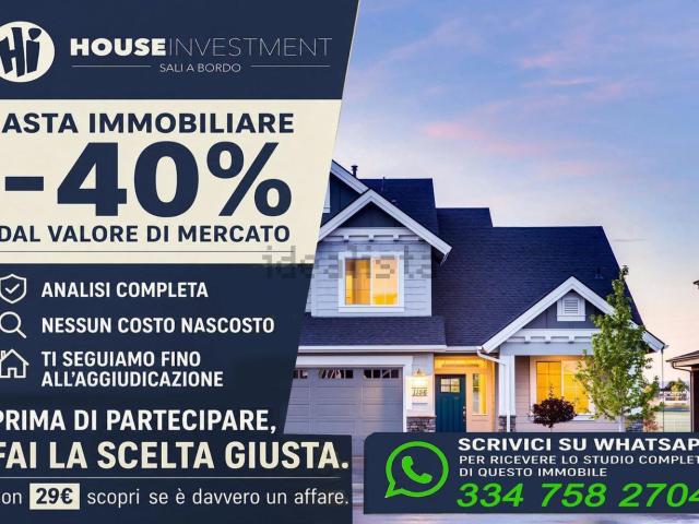 Appartamento in vendita di 400 m² in Via Argine Lamone