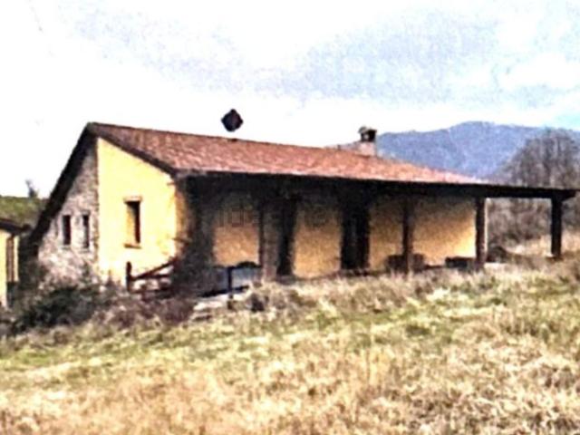 Appartamento in vendita di 400 m² in Via Lusato